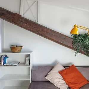 Xenia - Newly Renovated Flat In Fiera Area , Milano Italia